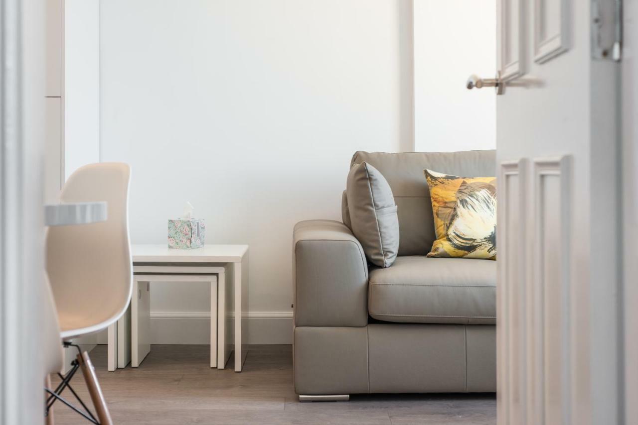 The Stewart Apartment Edinburgh Eksteriør billede